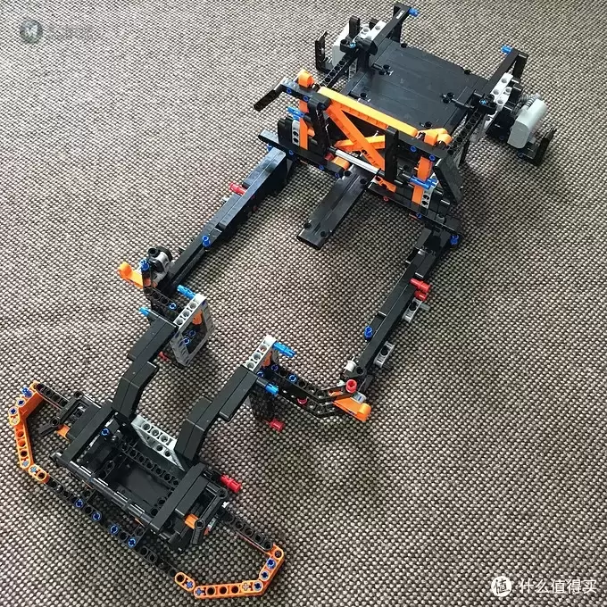 我的LEGO科技系列 篇一：买得起的保时捷 — 42056 Porsche 911 GT3