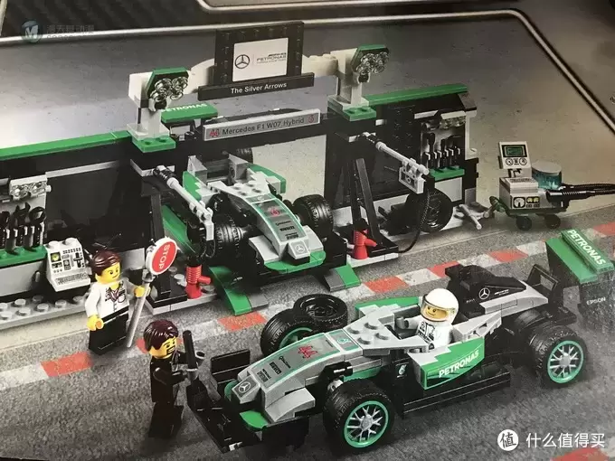 乐高还能这么拼： 复刻 LEGO 乐高 科技 42068 机场消防车