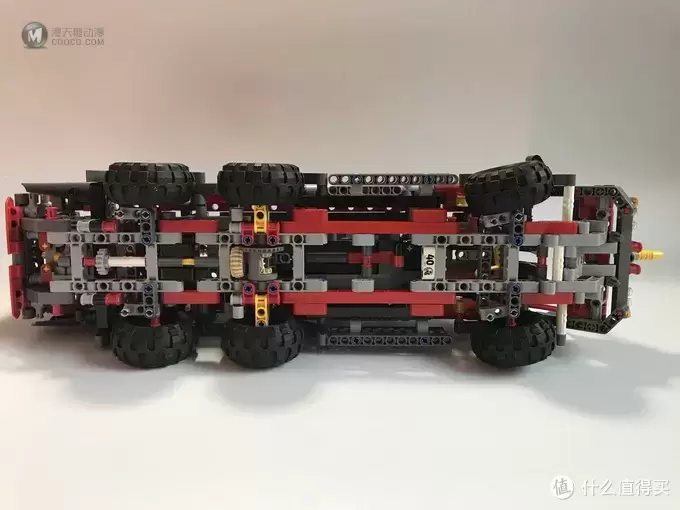 乐高还能这么拼： 复刻 LEGO 乐高 科技 42068 机场消防车