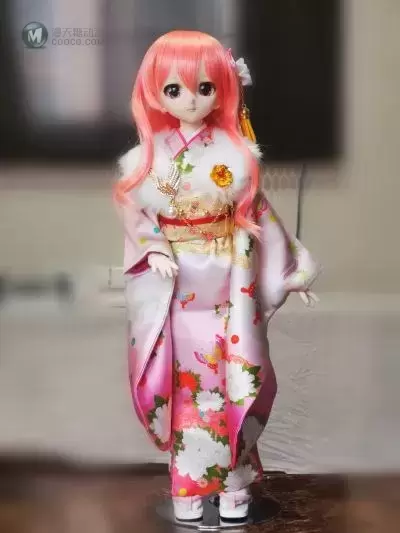 Dollfie Dream 零之使魔 露易丝·法兰西斯·露·布朗·杜·拉·瓦利埃尔