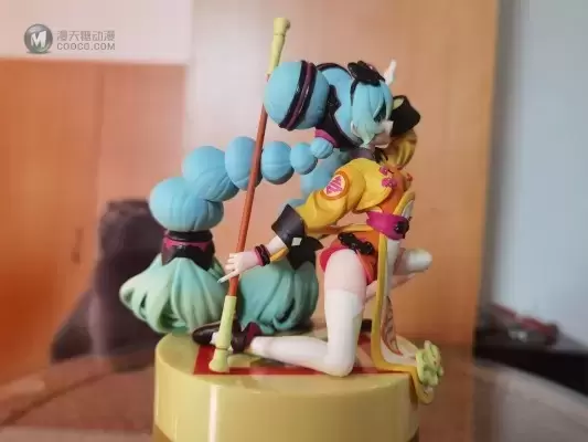 压泡面手办 VOCALOID 初音未来 -中国风- 色差版