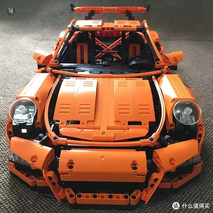 我的LEGO科技系列 篇一：买得起的保时捷 — 42056 Porsche 911 GT3