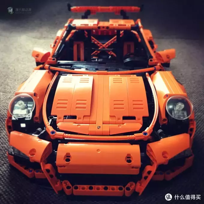 我的LEGO科技系列 篇一：买得起的保时捷 — 42056 Porsche 911 GT3